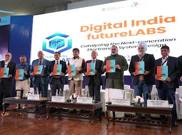 SAMEER_RnD's tweet image. An initiative of Ministry of Electronics and IT, GOI.... @SAMEER_RnD at Digital India #futureLABS along with @cdacindia  @GoI_MeitY launch the #futureLABS Vision Document.