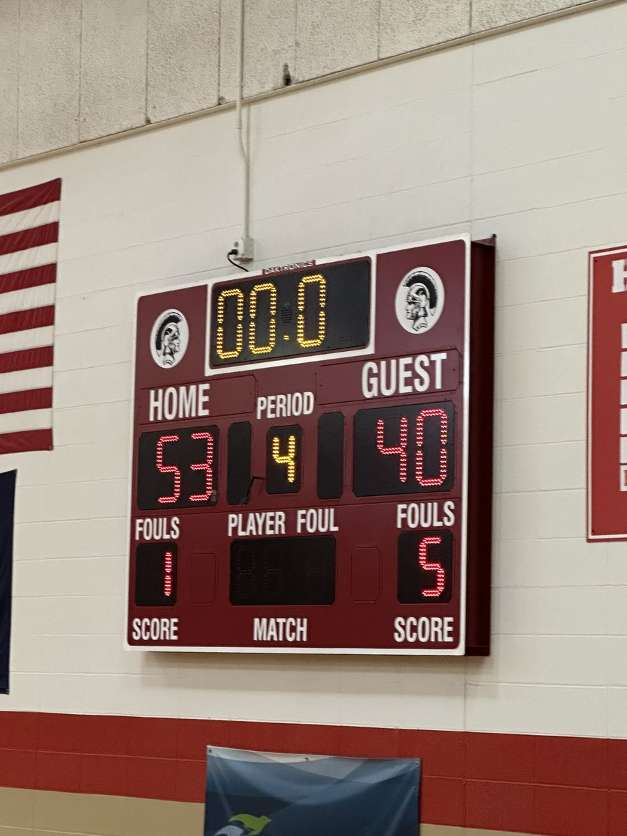 Took a little student section to watch the <a href="/FJHChargers/">Fishers Junior High</a> 7th grade boys win the county championship this morning! ❤️🖤🏀🏆