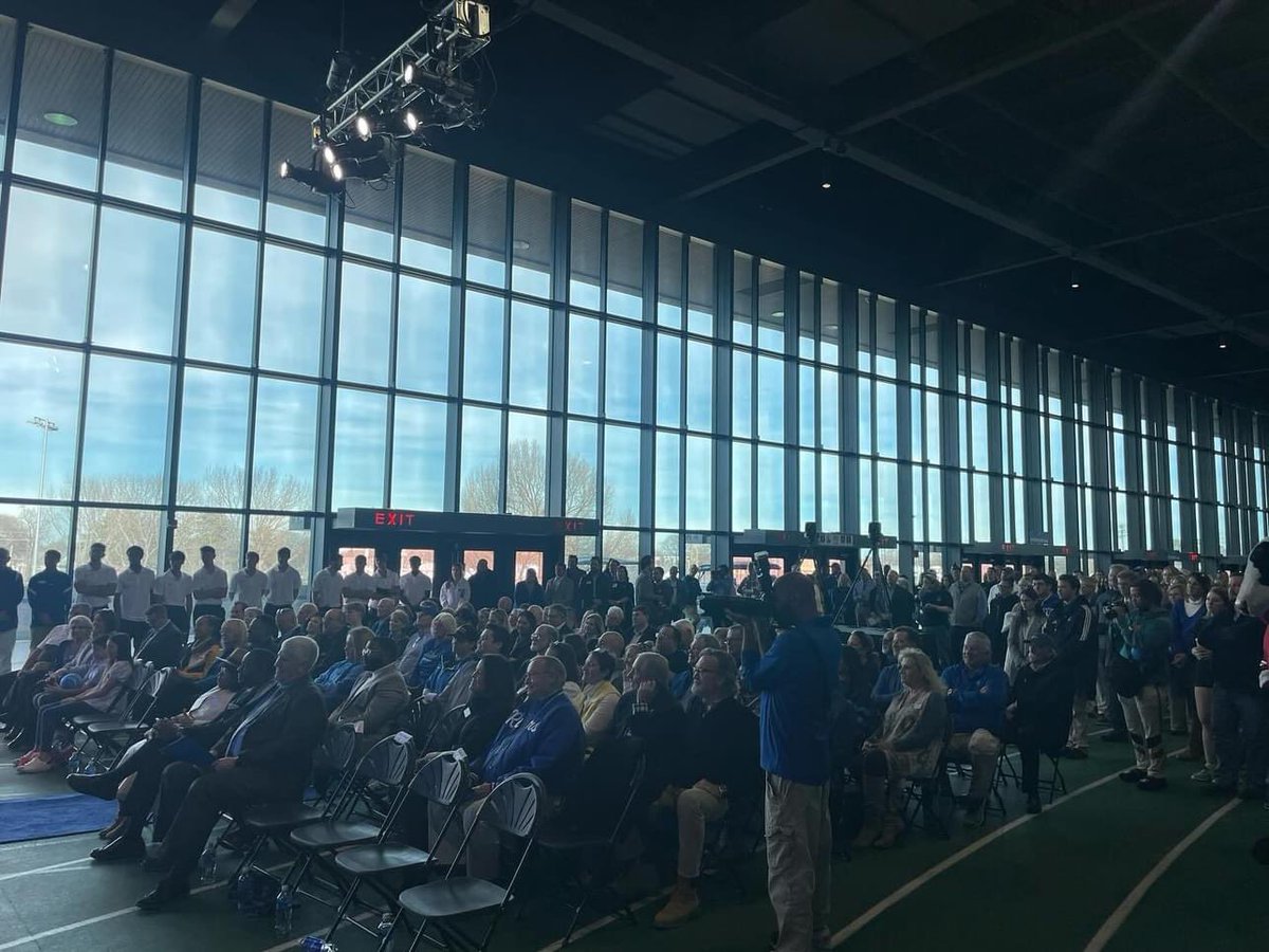 CoachJimmyB's tweet photo. Great week for MTSU πΎ, massive crowds for Ribbon π cutting and for win over #22 Miss State, thank you ππ½ for the amazing support, both I and the team appreciate it #packtheatc #tcoos #GSD #CommunitySupport https://t.co/PJcWqTj2Z3
