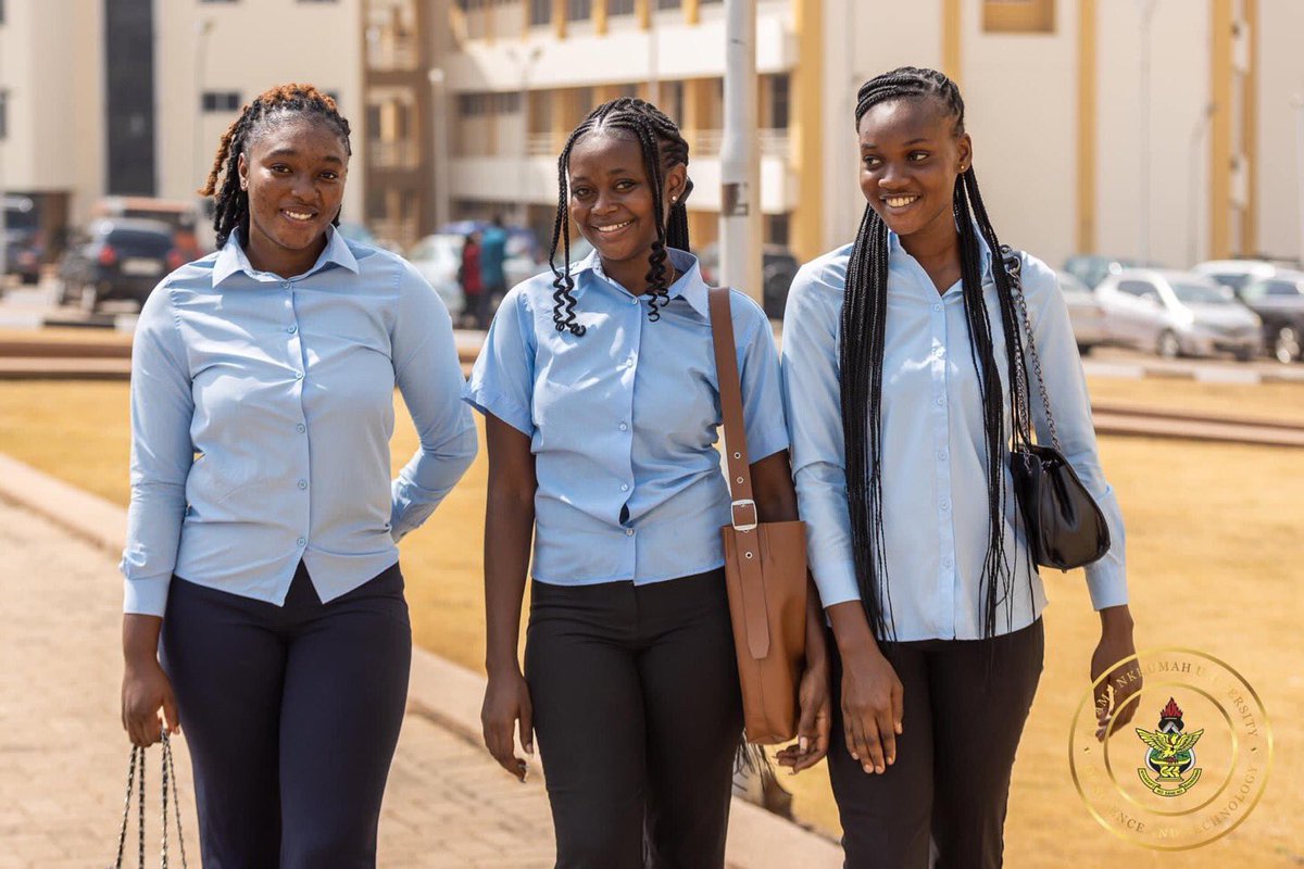 KNUST_Live's tweet photo. KNUST Question Saturday;
Which Faculty/College has the most beautiful ladies?
#KNUSTLive | #KNUSTQuestionSaturday https://t.co/B8VizVbd4v