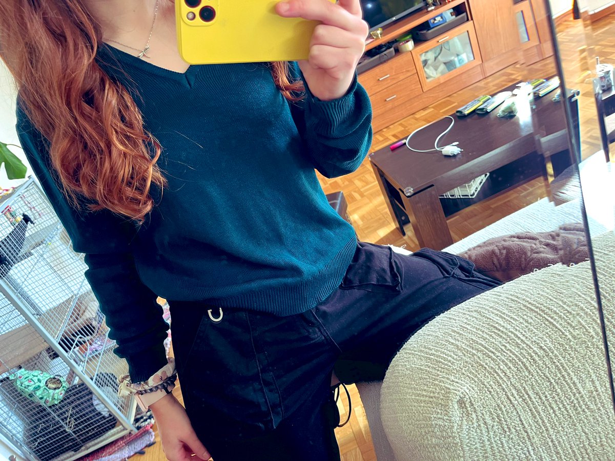 AlbiAwikii's tweet photo. Te echo de menos 👴🏻👕 https://t.co/iG2eiKKY2C