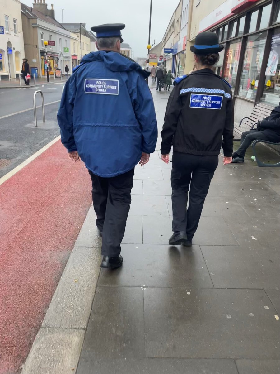 ASPBathNES's tweet photo. Rain or shine, patrols around #Keynsham High Street remain ongoing for the Neighbourhood Policing Team. Please speak to one of our officers if you have a local concern to share. 

#Communtity #OnPatrol https://t.co/eLi687J56q