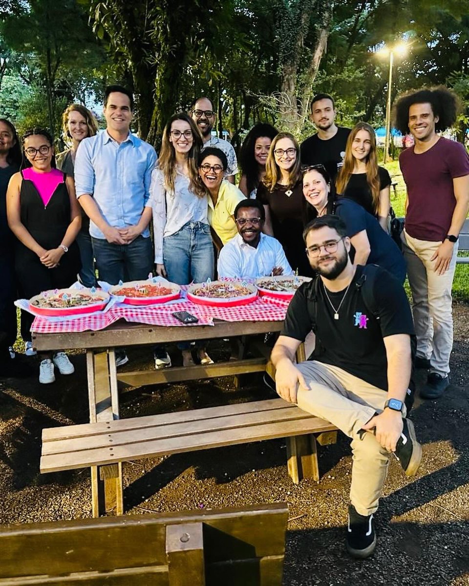 AudencioVictor's tweet photo. 🎓✨ Que semana incrível no curso de Machine Learning para Saúde na FSP-USP com o time do LABDAPS! Aprendizado🤖
🎉 Ontem celebramos 7 anos de LABDAPS com bolo e robôs.Grato por cada momento e por fazer parte desta jornada transformadora.🍰
#ML #SaúdePública #FSPUSP #LABDAPS https://t.co/fmH4rJaRgZ