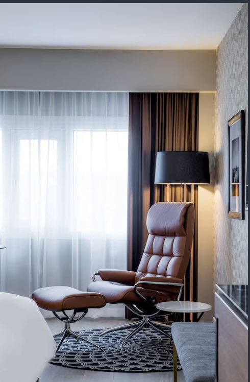 Dr David Lowe tweet media