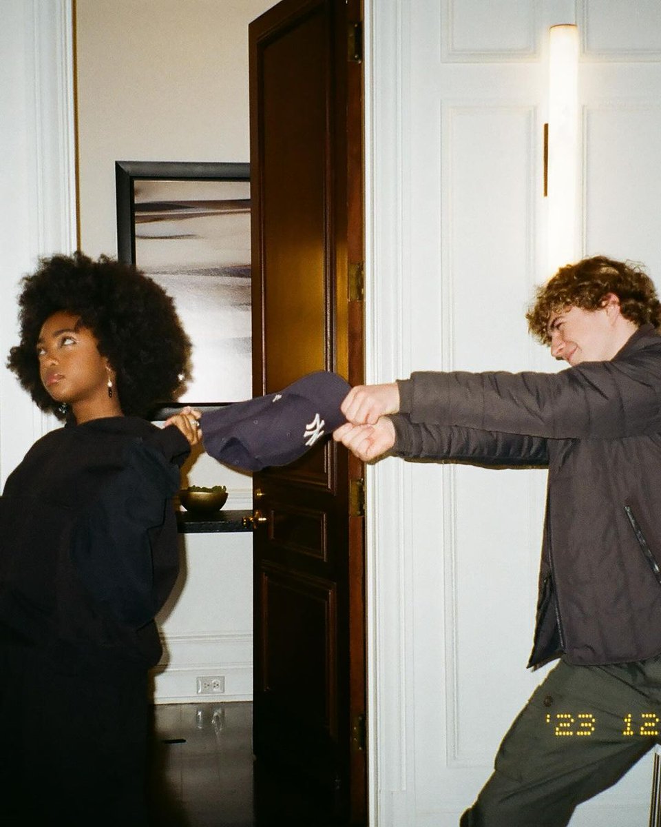 this picture alone making ppl want to watch the show, leah and walker you always will be famous