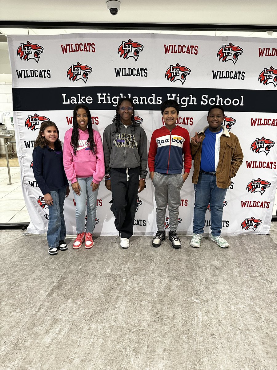 MissBarnes14's tweet photo. This was my first year being a coach for RISD’s UIL Competition. These Forestridge 5th graders worked hard the last few weeks on their poems - reciting confidently &amp; bringing their stories to life. I was so proud of them today! @FREfacts @IamBranum https://t.co/XOEAEBTviL