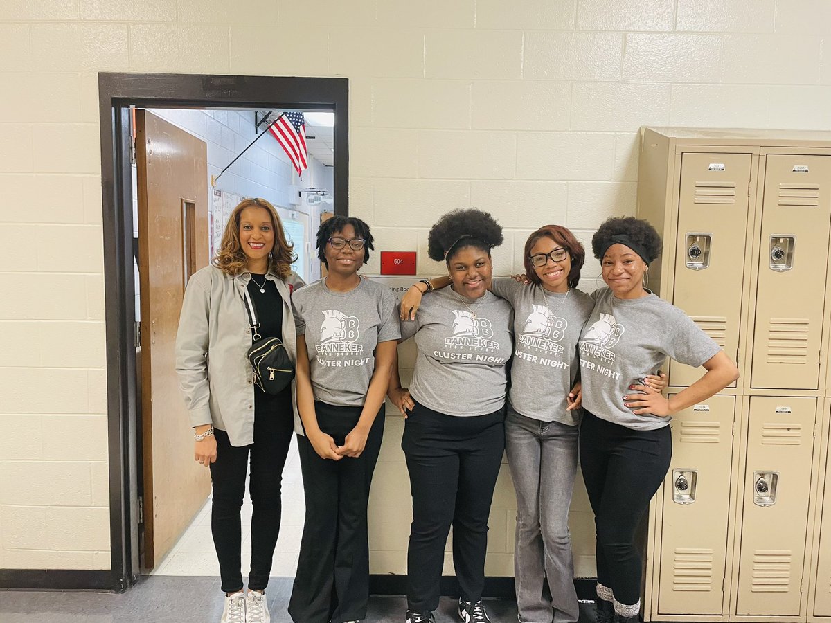DrSharonLSmith's tweet photo. 2024 FCS Regional Science &amp; Engineering Fair in the books. So excited to implement and support the first Research Methods Magnet course at 3DE B-STEM that allows these scholars to showcase their science project at Tricities #BSTEM #Banneker #Trojans #ResearchMethods https://t.co/I93MUaaX8g