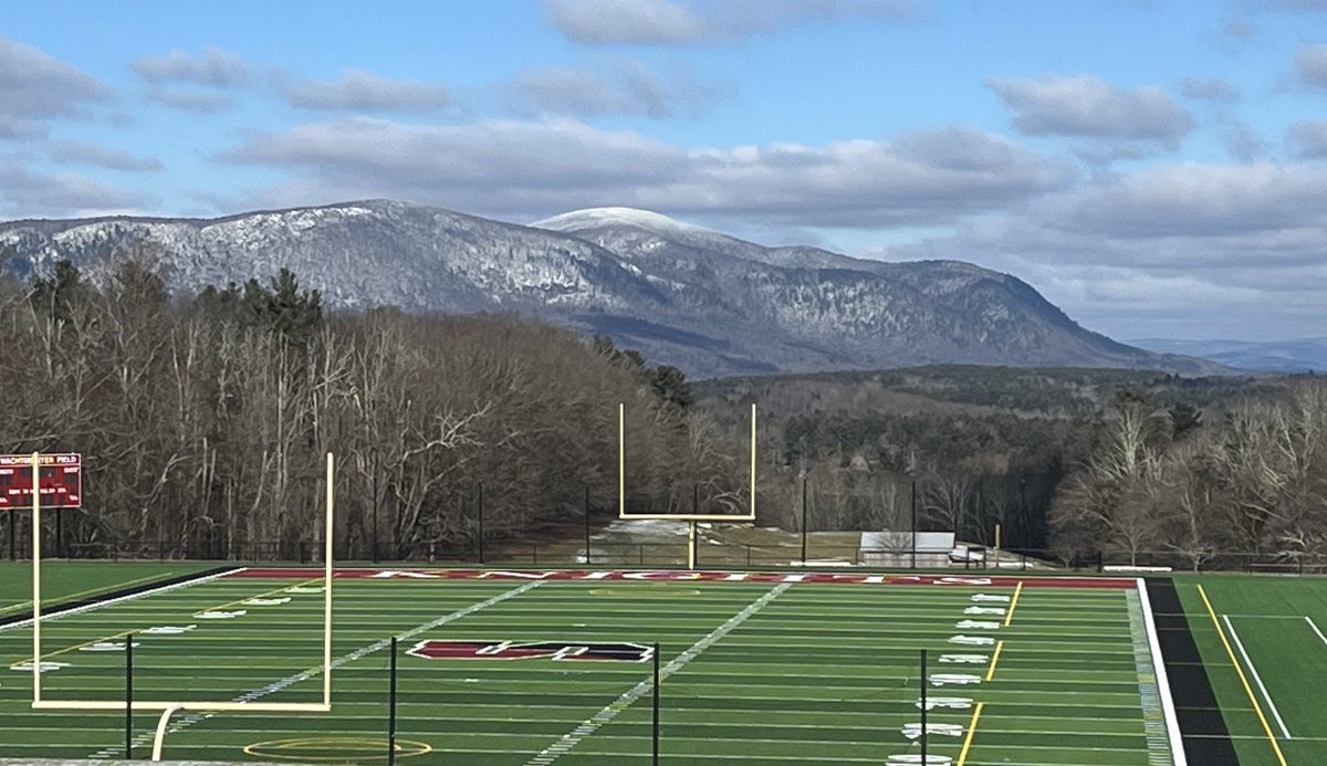 Coach_Phelps11's tweet photo. The views on campus are a great reminder of how lucky we are to live in a beautiful part of the country. #Blessed.  ⁦@SarumAthletics⁩ https://t.co/JWSSlnlW76