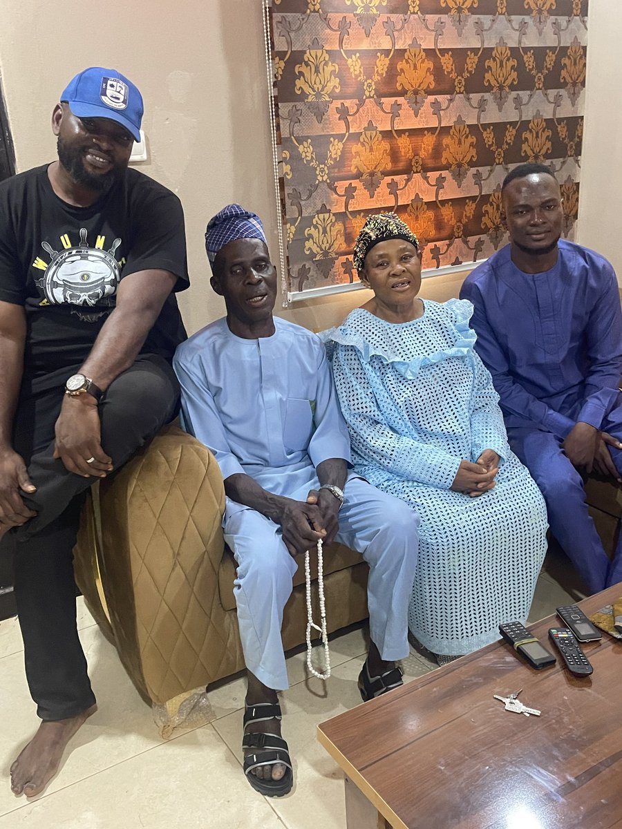 Sk2symon's tweet photo. Is God not wonderful???
Thank you Nigerians 🙏 

@Row_Haastrup @0oni0fIfe
@meggiebangz @JustKingss @banbchq https://t.co/WsyujfDlMV