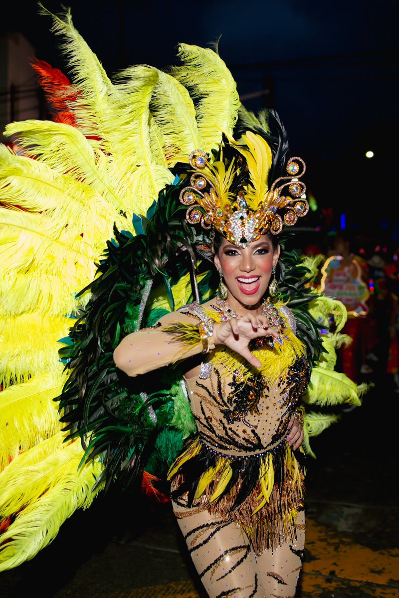 🎉 ¡#Guacherna2024 inolvidable! 🎉 

Gracias a todos los carnavaleros por su amor y energía contagiosa durante el recorrido. ¡Vivimos una noche llena de cultura y tradición! 🎊💃 

Ansiosa por vivir esos 4 días de carnavales en la 44 ❤️