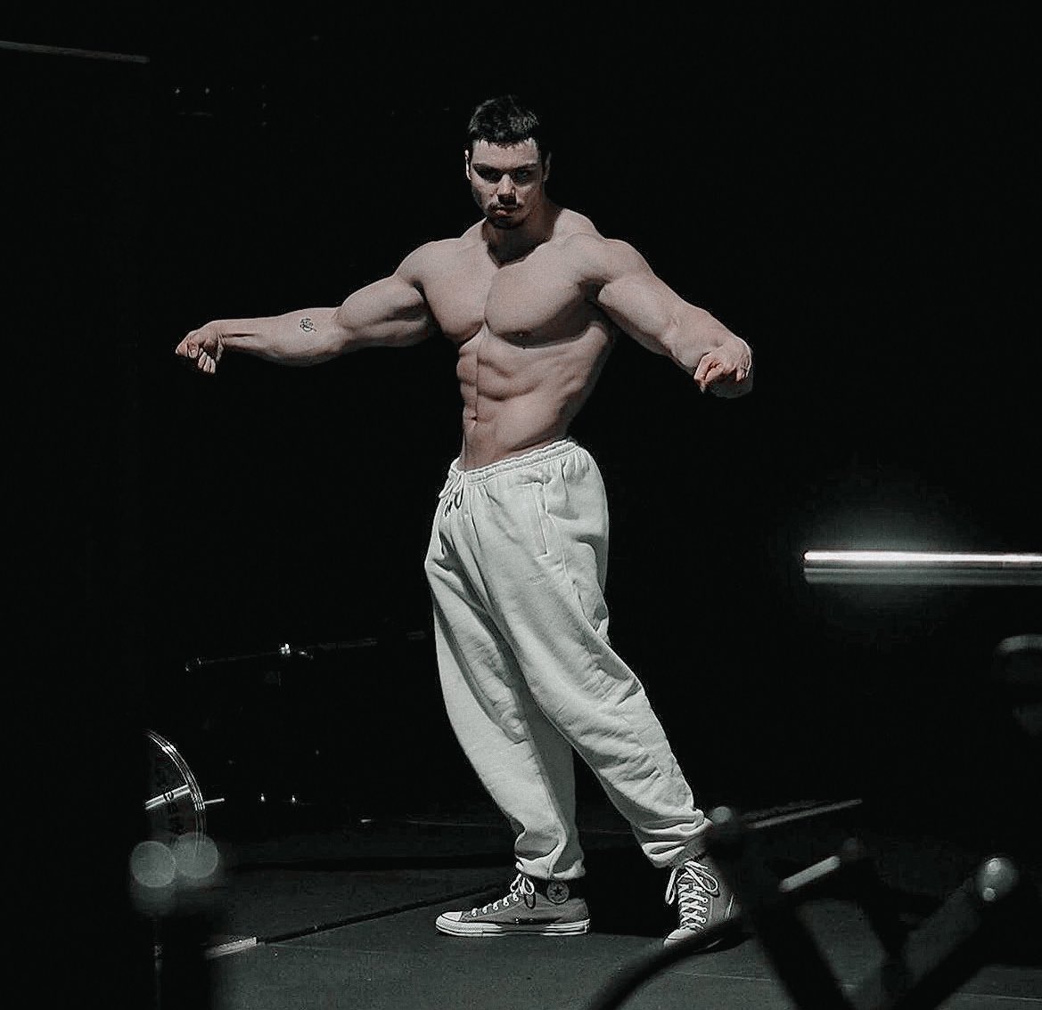 PURXCHANTAJE's tweet photo. 》》》  𝒀𝑨𝑫𝑰𝑬𝑳. 

          Your favorite gymrat, +18, nsfw content, fetichista, brat sometimes, homosexual, vers.  — 𝐒𝐡𝐮𝐭 𝐮𝐩 𝐚𝐧𝐝 ᴡᴏʀsʜɪᴘ ᴍᴇ.

                           ↺ • ♡ = ᴅᴍ. https://t.co/tZWh4CxWEe