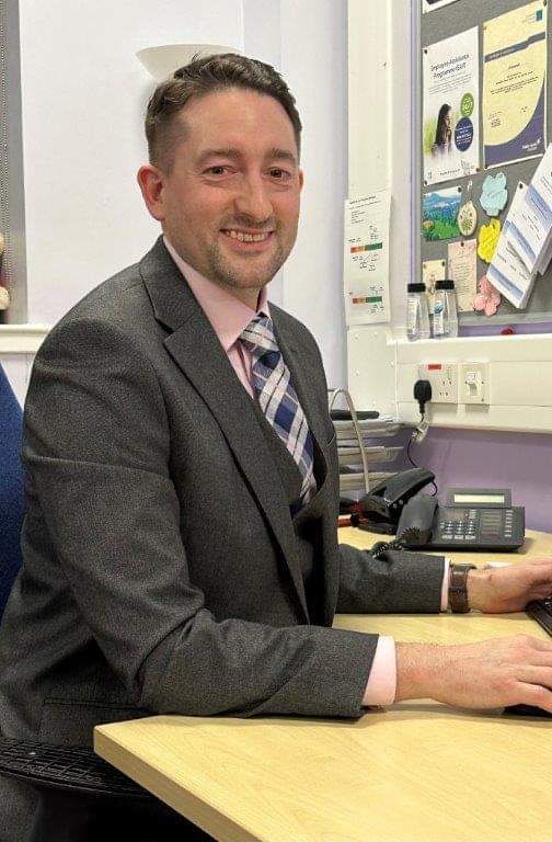 Welcome Mr Johnson We are delighted that Mr Johnson is joining Earlston High School as our new headteacher on Monday 5th of February. #teamearlston