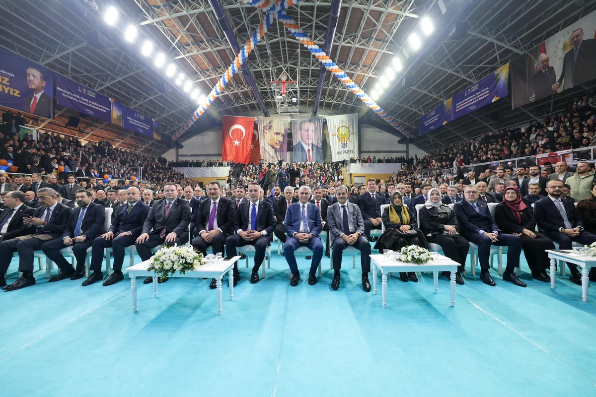 sbYusufAlemdar's tweet photo. Davamız, milletin yolunda milletimize hizmet etmektir.

Söz veriyoruz!

Sizlerin hizmetkarı olacağız. 16 ilçemizde tüm mahallerimizde sizlerle birlikte olacağız. Bizim için oy isteyen, kapı kapı gezen kardeşlerimizi asla unutmayacağız.

#Sakaryaİçin
#HazırızKararlıyız
#BirlikteDahaGüçlüSakarya