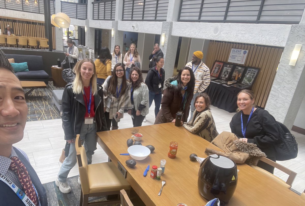 LarryChiang's tweet image. When Larry Chiang is the athletic supporter / support her / director, imma lobby for The GSB to let student athletes coterm an mba Lite

I. Am. #insideBaseball. 
I’m #hiLarryAss on 9 levels

Level 1: hilarious because an mba is easy AF but almost impossible to get in
&amp;lt;cont’&amp;gt;