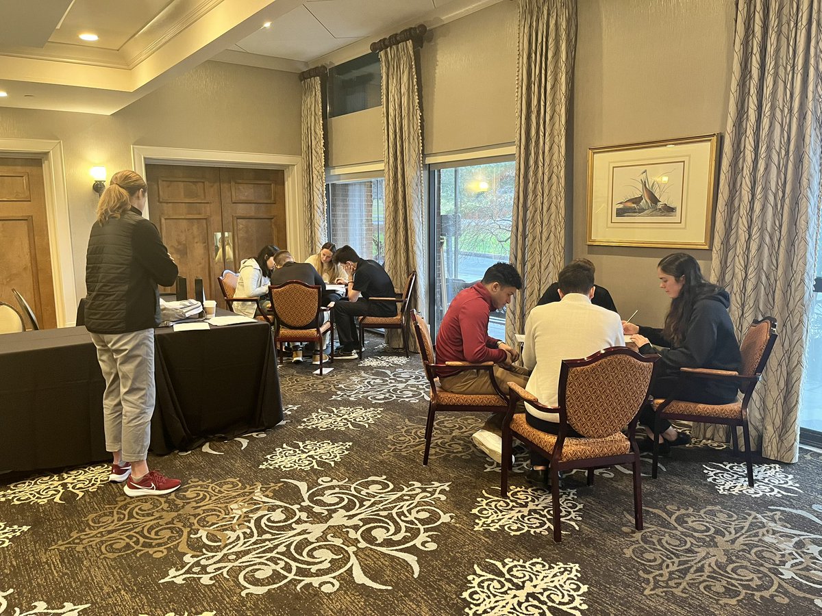 Empire8's tweet photo. Take a look at some snapshots of our #E8Summit breakout groups!
#E8Proud #LeadersCompeteHere #WhyD3 #E825 https://t.co/wxsjDz3nFL