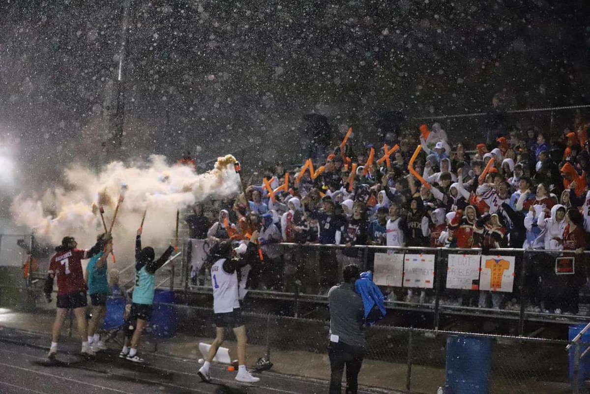 2024-25 MSHS Student Section tweet media