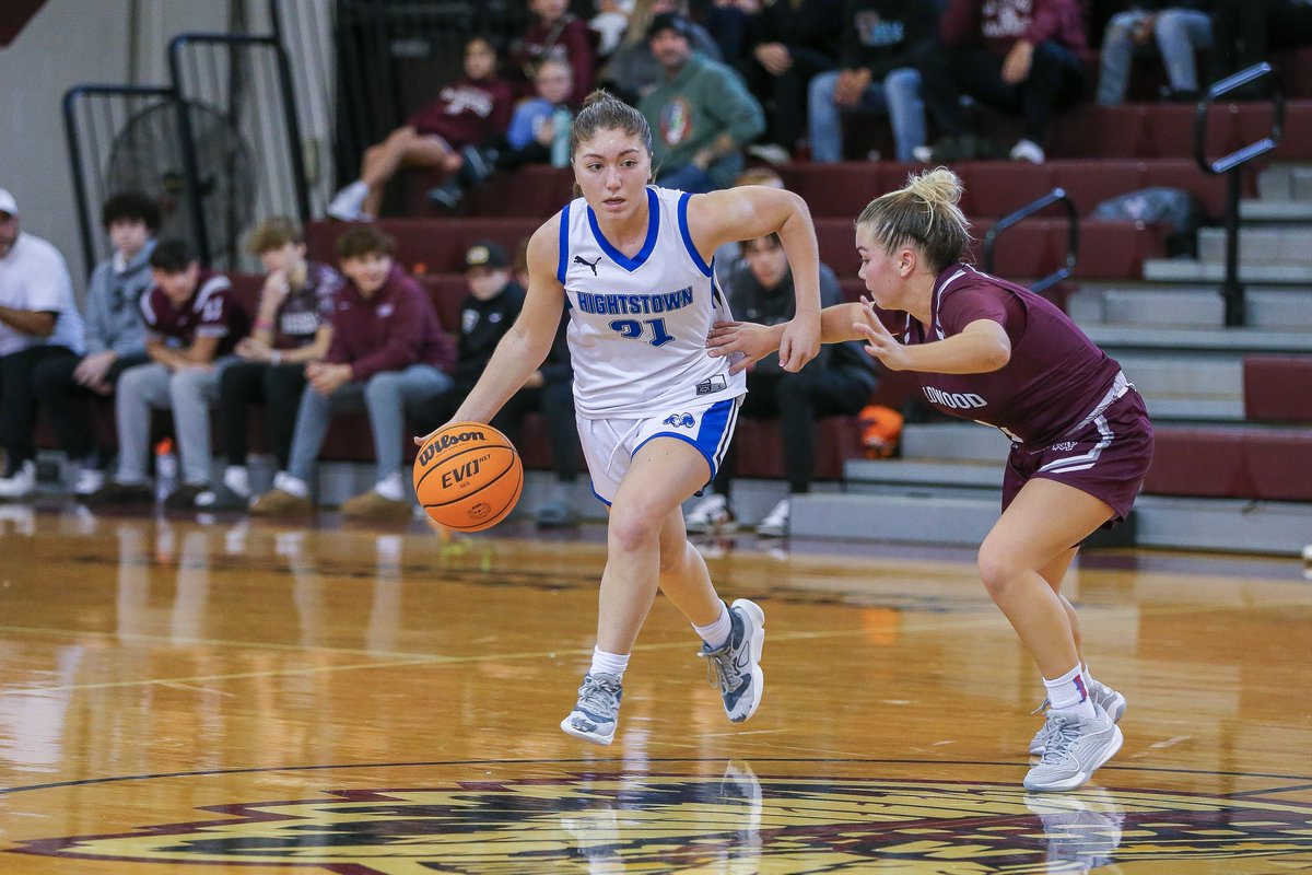sedeutsch's tweet photo. Photos from the HHS Girls Varsity Basketball vs. Wildwood away game on 1/6. What a fight from these girls to take away a fantastic win 61-58 🏀 https://t.co/wgxjRJhY8K @Hightstown_Rams https://t.co/11aSnuS2PG