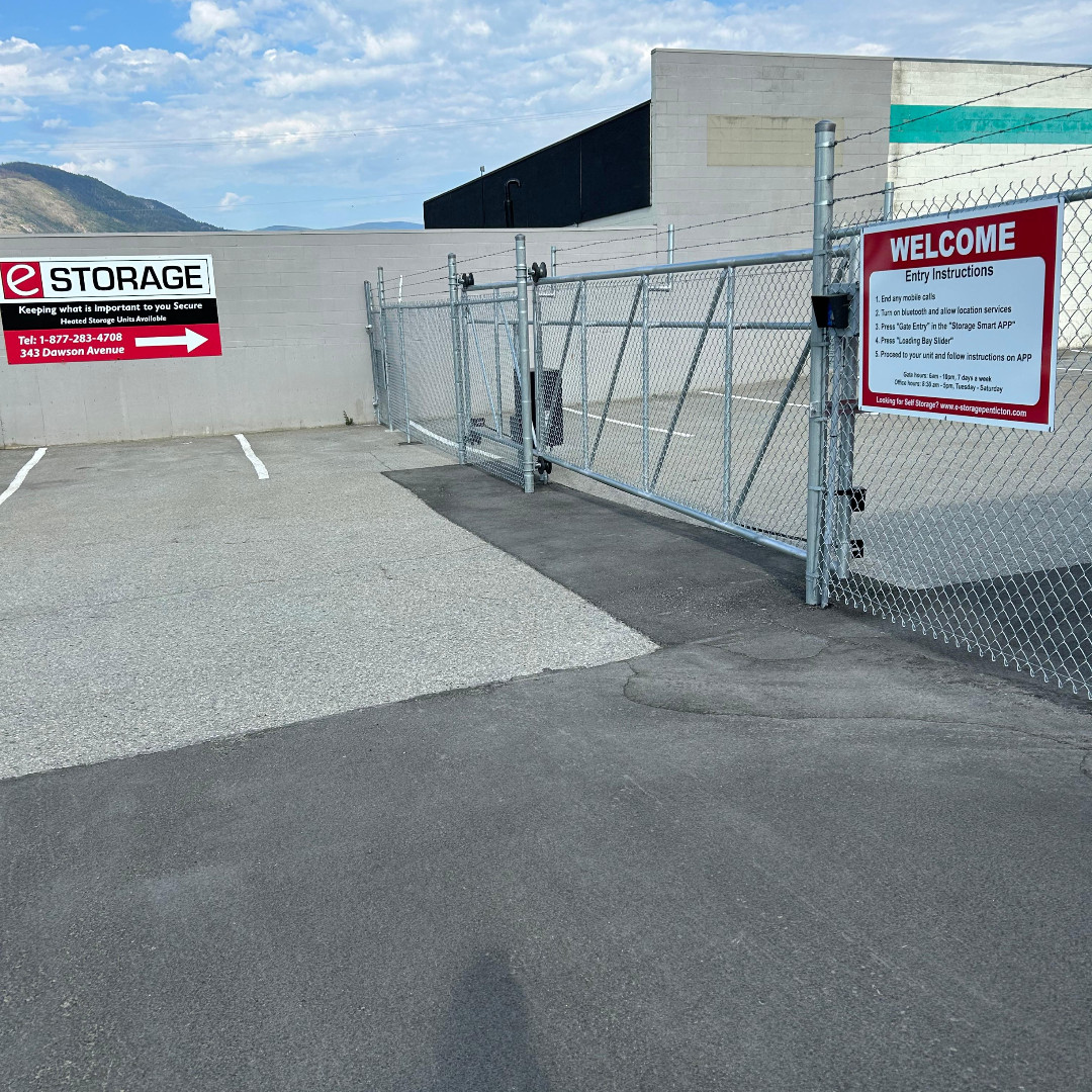 EStorage343's tweet image. Keeping whats important to you safe and secure. Come in today and receive 50% off your first month!