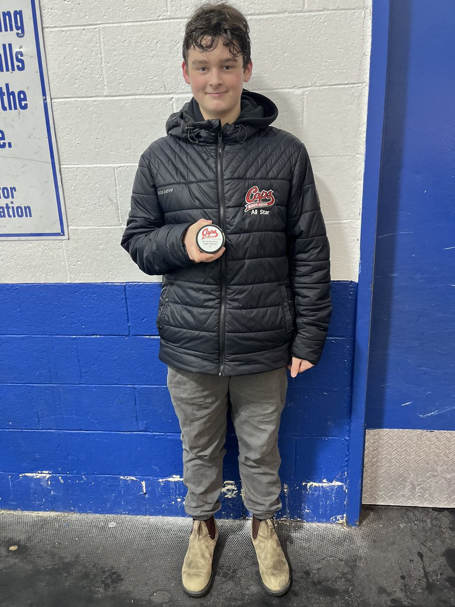 CU15b83384's tweet photo. Our goalie stood in his head and made some amazing saves! This is why our #1 Tyler Hynes earned himself player of the game! @DJHLnews @SJMHA  #Caps #U15B #Hockey #Allstar #DJHL #POG #Teamwork Go Caps Go! ❤️🖤❤️ https://t.co/aPky6uO8Kt