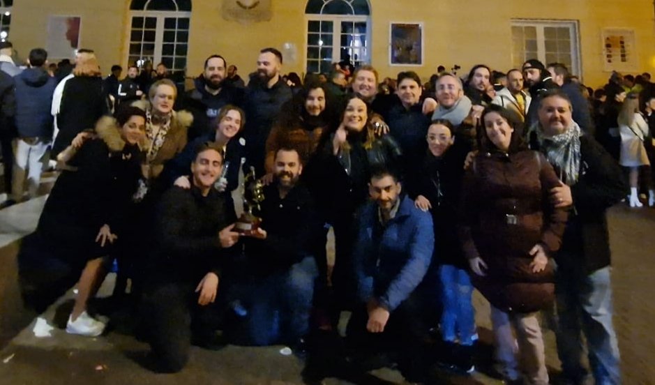 cuartetoymitad's tweet photo. Gracias, gracias y gracias, Málaga. ¡¡1° premio!! https://t.co/CbLMHm14Nf