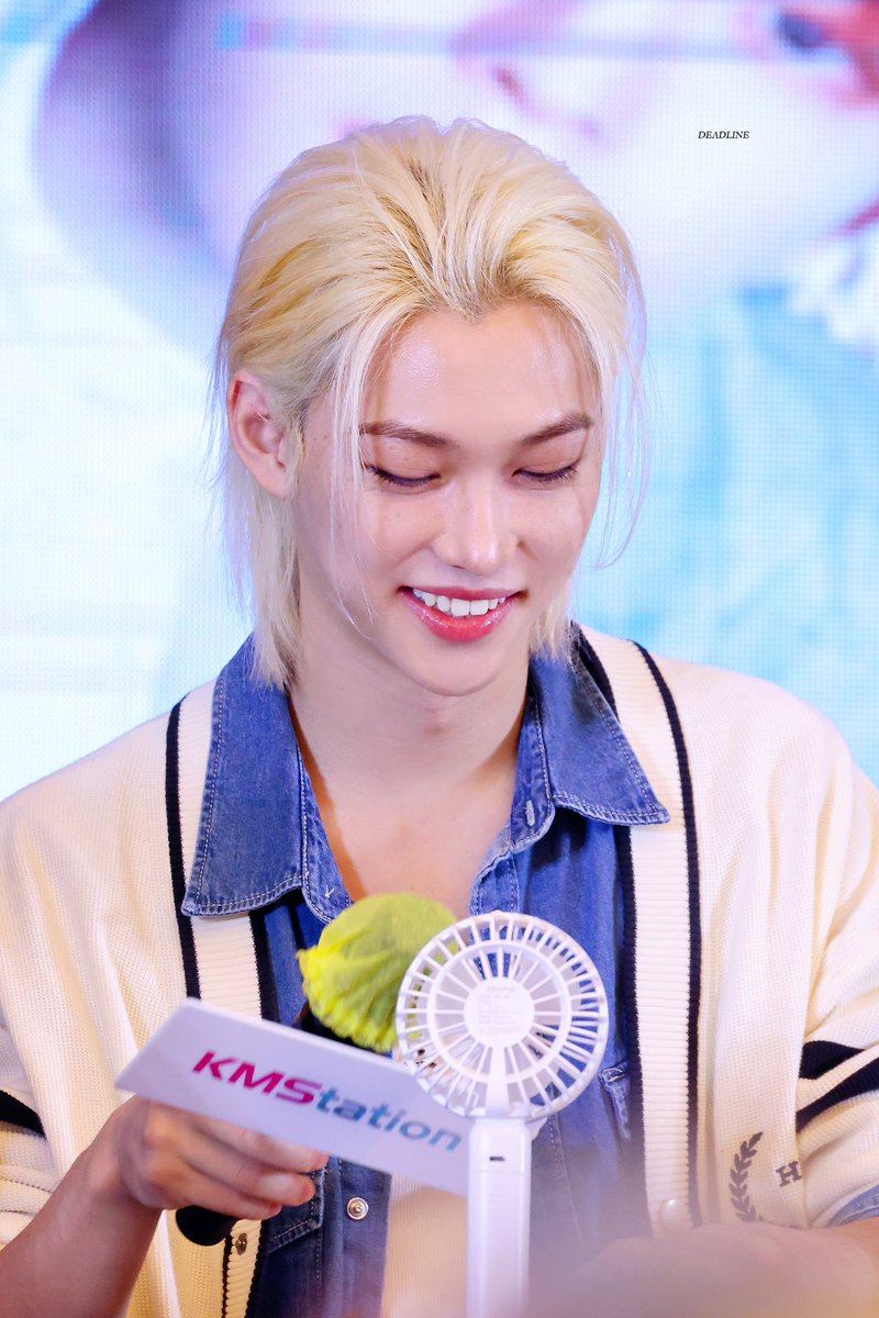 thisisdeadline's tweet photo. 240203 HQ 
#Felix #필릭스 #StrayKids #스트레이키즈 https://t.co/KyxUEh1RFk