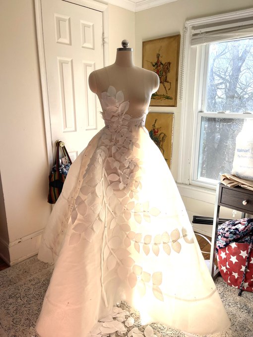 Messing with transitioning size of appliqu&eacute;s similar to ODLR dresses I like. Still not sure if I want<a href="/tag/nakedattraction"class="tags"><span>#nakedattraction</span></a>