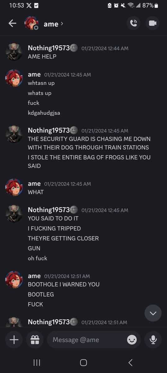 tfbootlegaday's tweet photo. @BluBerryVA IT WAS ME I MURDERED A MAN OVER FROGS https://t.co/lLA6w7ivRk