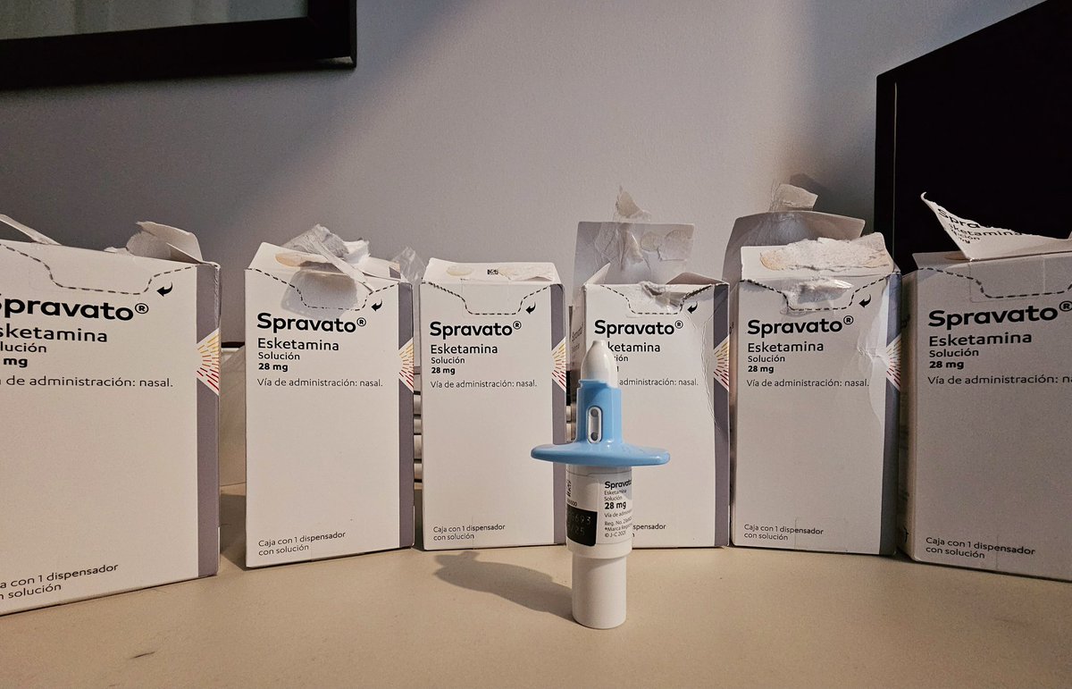 carlos_arnaud's tweet image. Hoy apliqué #Spravato #Esketamina a 2 pacientes con #DepresiónResistenteATratamiento DRT,  fase de mantenimiento 

Aprobado por @US_FDA y @COFEPRIS para DRT e #IdeaciónSuicidaEnDepresión 
@TecSaludMX