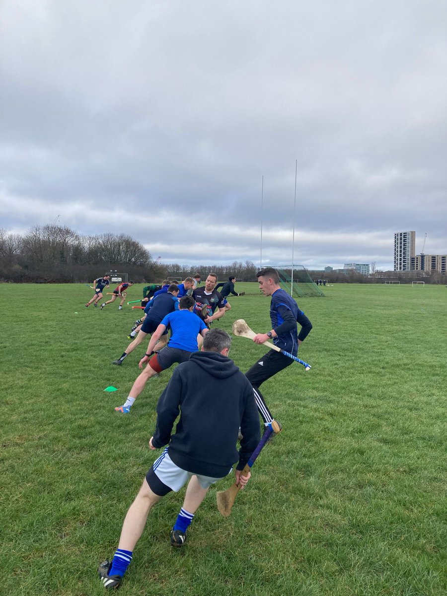 FulhamIrish's tweet photo. Great turn out for our first hurling session back ๐ We are all looking forward to the season ahead ๐ We welcome all new players, just DM us or scan the QR code!! Become part of the youngest dual clubs in London ๐ขโซ๏ธ๐ #gaa #londongaa #fulhamirish
https://t.co/CwQ8ikv1vr https://t.co/i9II0wZtc0