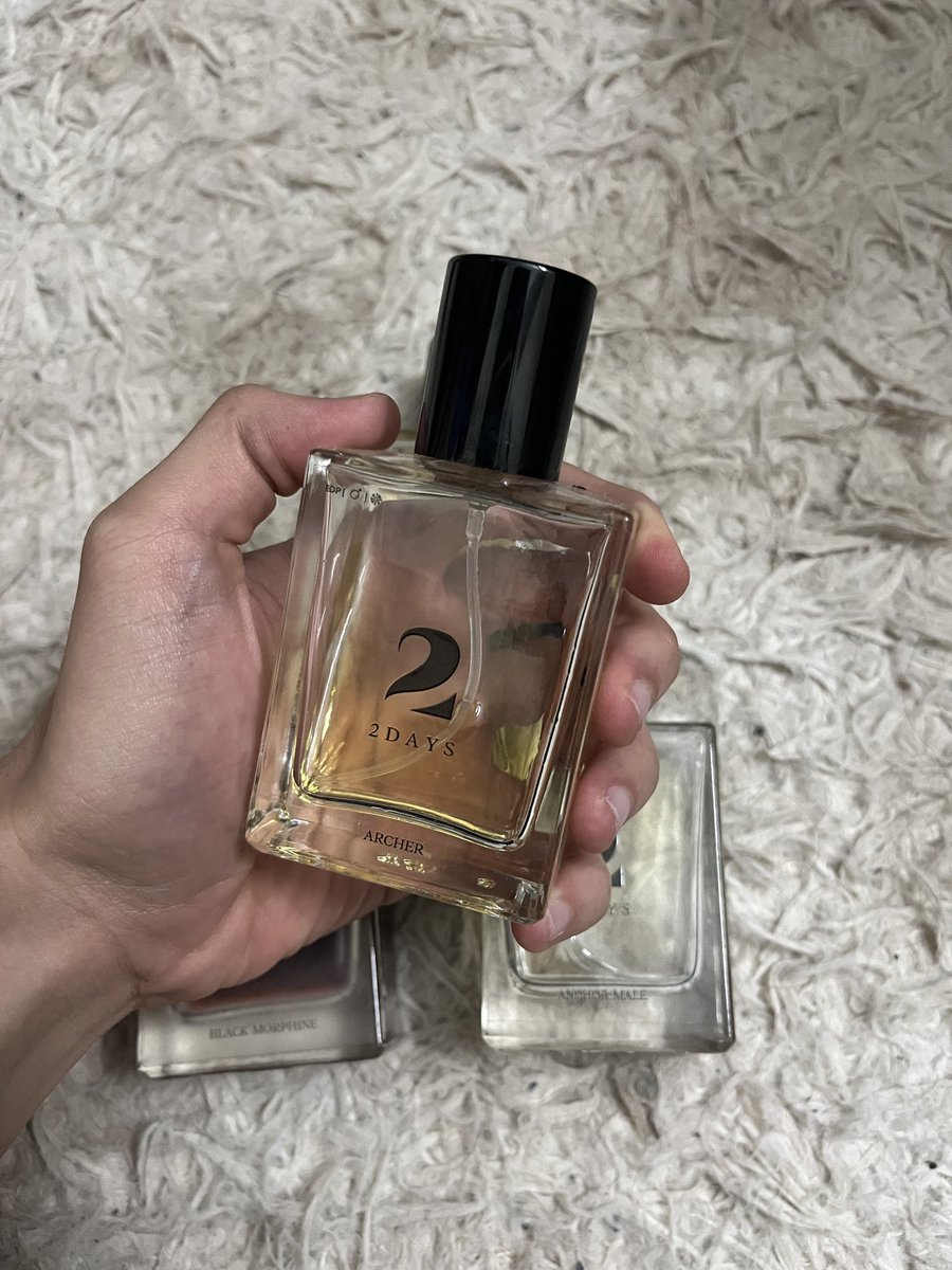 shopwithriz's tweet photo. Perfume paling best aku pernah guna!

Kenapa best? Sesuai dengan nama dia 2 days memang ngam bau dia boleh tahan lama sampai ke 2 hari beb https://t.co/ABOmz5n8Su