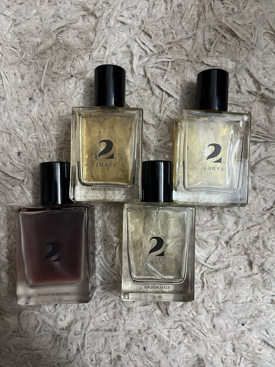 shopwithriz's tweet photo. Perfume paling best aku pernah guna!

Kenapa best? Sesuai dengan nama dia 2 days memang ngam bau dia boleh tahan lama sampai ke 2 hari beb https://t.co/ABOmz5n8Su