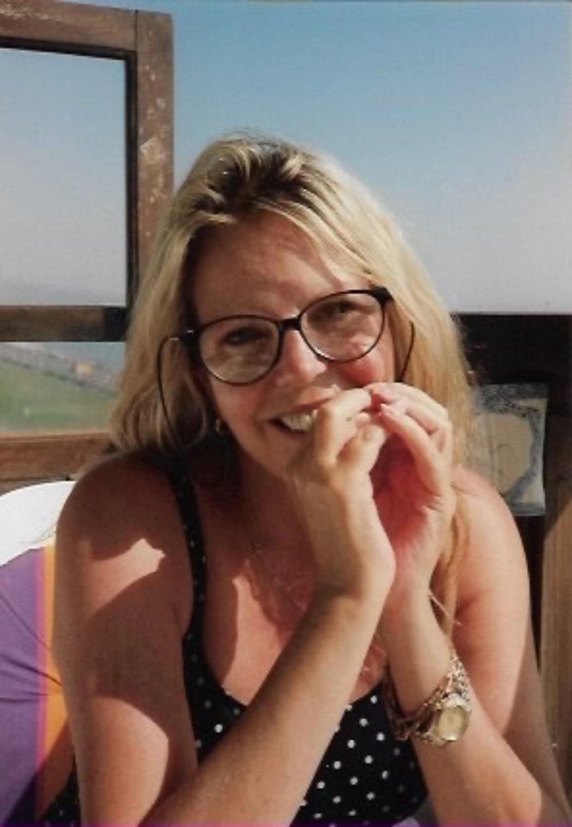 sallythomsett's tweet image. For all work enquiries please contact Emiliataylor@myyahoo.com    

for signed photos please visit ebay.co.uk/usr/sallythoms…