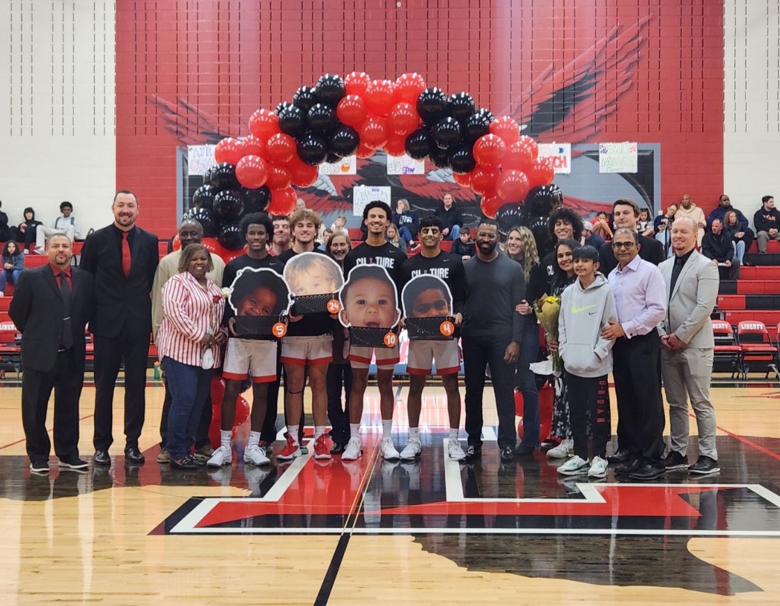 Last night, we honored four young men whose sacrifices and work put into the Liberty Basketball Program will not be forgotten!

Thank you Emory, Reuben, Vedant, and Trey! You most certainly will be missed!

#Work
#DoYourJob