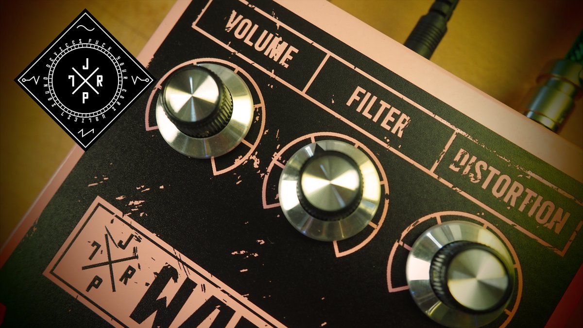 pedaloftheday's tweet photo. Head to our website for a review and demo as we check out the amp-pummeling Warlow Fuzz Monstrosity from our friends at JPTR FX - it's time to get LOUD!!!!!!

https://t.co/rQCFvXKKGW

#pedaloftheday #jptrfx #warlow #fuzz #fuzzpedal #distortion #guitar #guitarist #guitarpedals https://t.co/xaOcNgSzSN