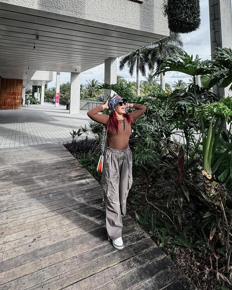 pamm's tweet photo. Add some color to your weekend 💡 It’s a great day to see some art! 📷#SeenAtPAMM
Get tickets to the museum and explore! https://t.co/DxU42fZ7oG #MiamiMuseums #ContemporaryArt We're open this weekend from 11am–6pm. https://t.co/NyliJGzUzp