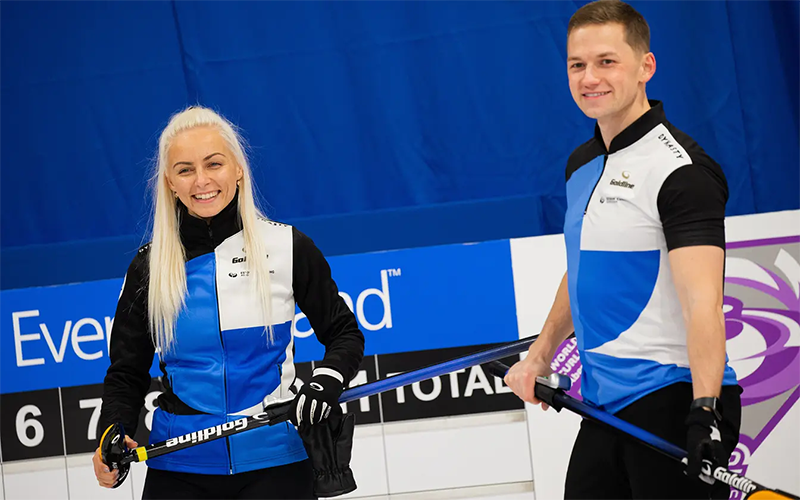 CurlingZone tweet media