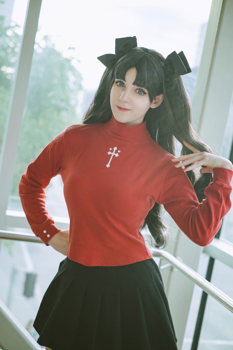 Gemiiruu's tweet photo. 02/03 Happy Birthday Rin!! 💎✨️ 

Photographer 📸: @pipiwolfff
Assist: @sakurakikii 

#rin #rintohsaka #fate #fgo #rincosplay #rinface #rintohsakacosplay  #fatestaynight #fateunlimitedbladeworks #fateheavensfeel #fategrandorder #tohsaka #cosplay #aikon #aikonwinnipeg #aikon2023 https://t.co/wmHG7IIqN1