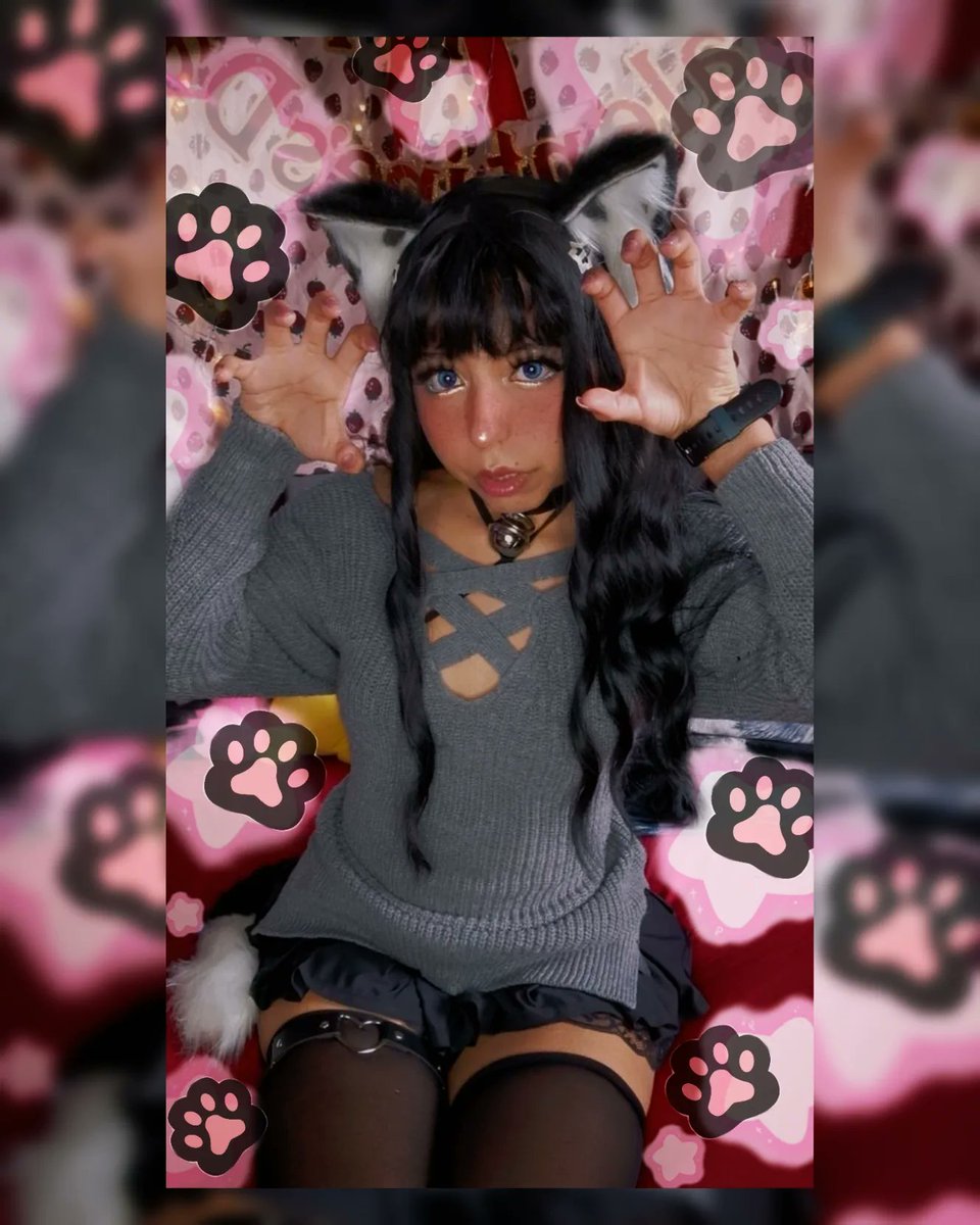 Tat_Kio_Bunni3's tweet photo. ♡.•° I'm back from my cos break.
First cos of the year.
cat girl cosplay♡.•° Enjoy🖤
#catgirl #emocat #animegirl #cosplayergirl #uwu https://t.co/29MSOI5UX9