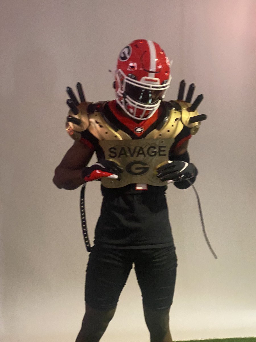 LHSFBRecruits's tweet photo. Having a day at UGA with @AhmedSouare8 for Jr Day! Believe In 🔱 Believed In https://t.co/R2RTZVrC0s