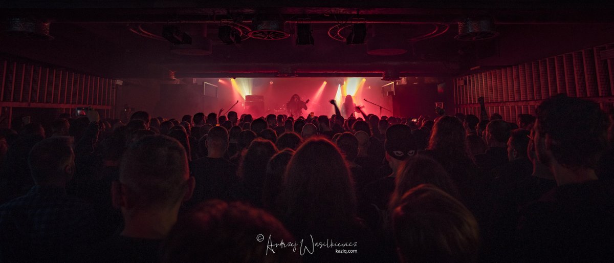 kaziqcom's tweet photo. 📻 @abbathofficial
📍 Warsaw Proxima
🎫 @KnockOutProductions
📸 https://t.co/fuCwLzwvte
#abbath #abbathband #olveeikemo #blackmagic #NorwegianBM #blackmetal #musicphotography #musicpress #stage #concertphotography #concertphotographer #concerts #kaziq https://t.co/4x159YZuvP