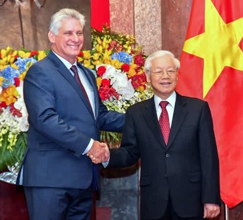 DiazCanelB's tweet photo. En el 94 aniversario de la fundación del Partido Comunista de #Vietnam, enviamos nuestras más sinceras felicitaciones al compañero Nguyen Phu Trong y al hermano pueblo vietnamita. 

#Cuba continuará trabajando por la profundización de nuestras históricas relaciones de hermandad. https://t.co/OPcvBgXQ9C