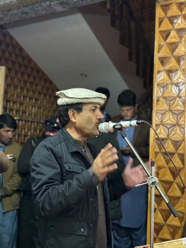 PSOLahore's tweet photo. #PKNAP's Chairman, Khushal Khan Kakar, along with Provincial President Nasur Ullah Zayri and PKNAP candidates Haji Noor Gull Khilji, Malak Jahnzaib Khan Kasai, and Hamd Ullah Khan Barech, addressed a public participation gathering at Haji Noor Muhammad Wardak's residence.
#PSOLHR https://t.co/vEt24ursYP