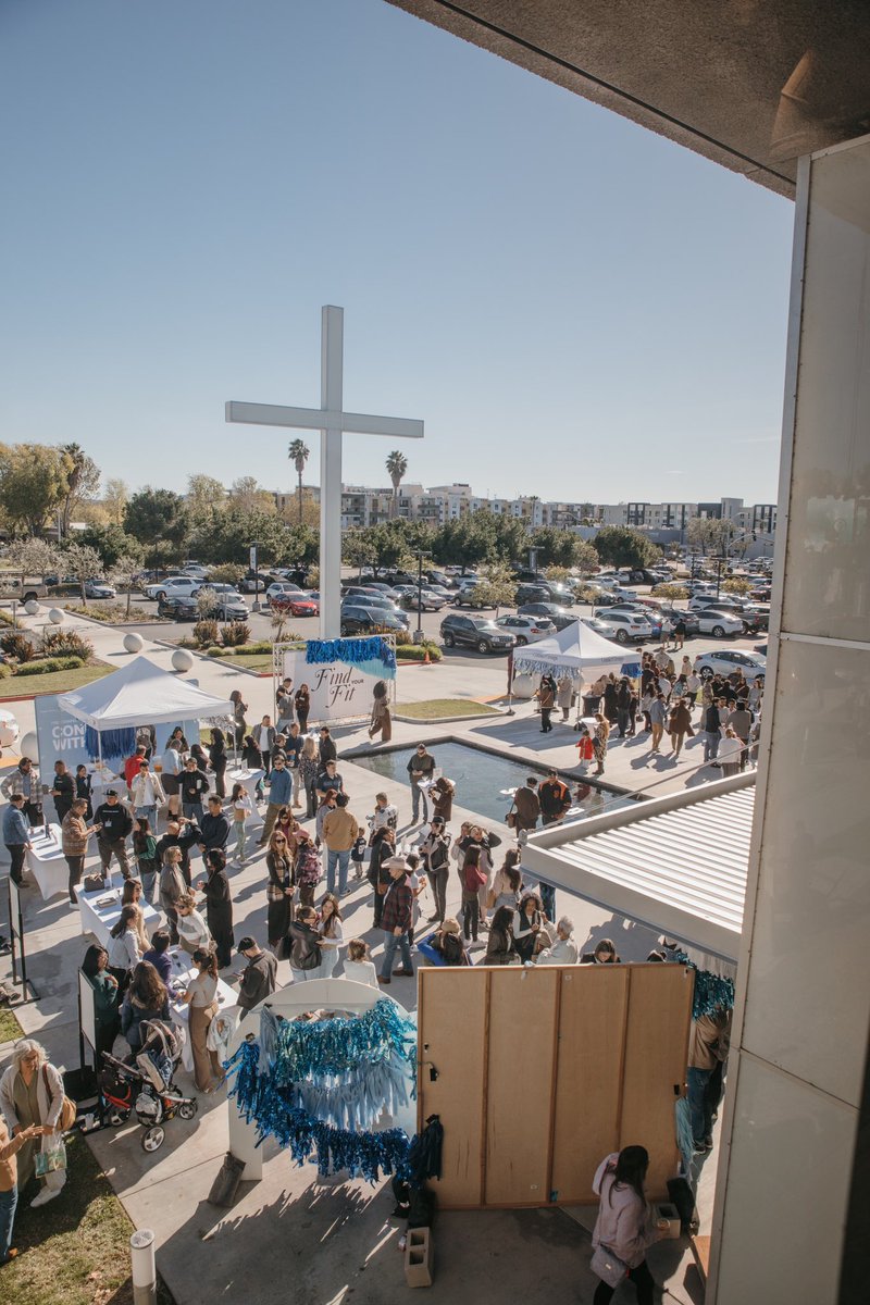 Jentezen's tweet photo. If you are in the Orange County area, you are invited to church tomorrow @FreeChapelOC. I will be speaking and I have a message that will encourage you. Bring a friend!

9AM &amp; 11AM | Free Chapel Orange County
2777 McGaw Ave, Irvine, CA https://t.co/7P5XzNVGBn