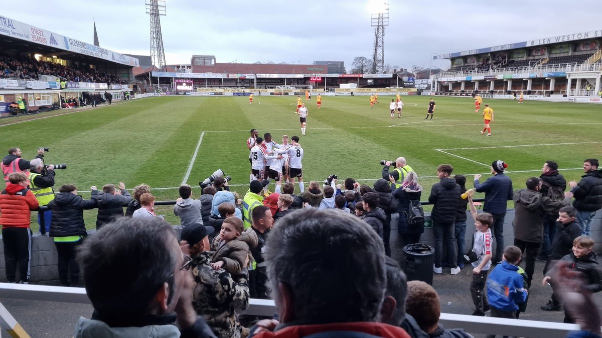 Paul Rogers tweet media