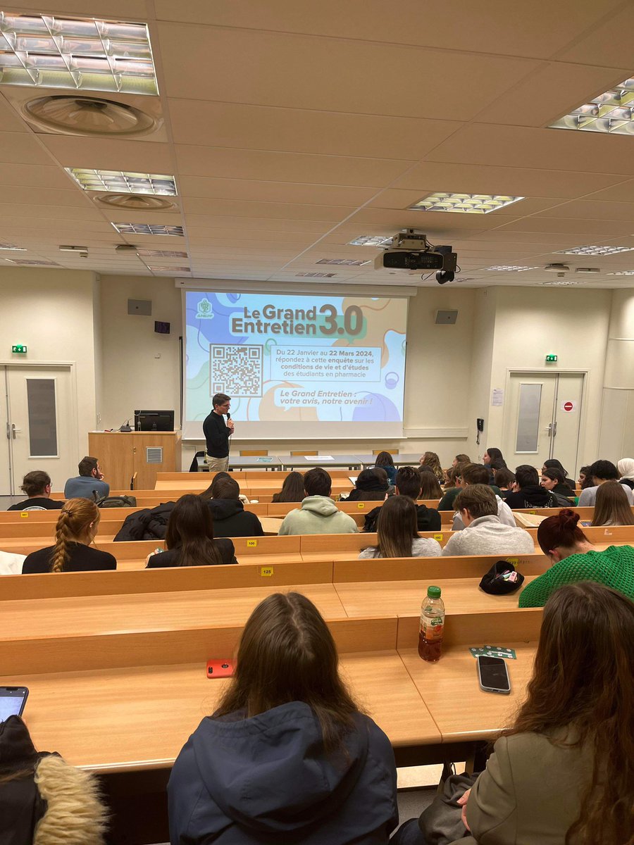 AAEPBesak's tweet photo. FORUM DES MÉTIERS 2024
merci à tous nos partenaires et @Cyprien_ANEPF d’être venu pour cette journée 💊 https://t.co/JXN6QQxqnj