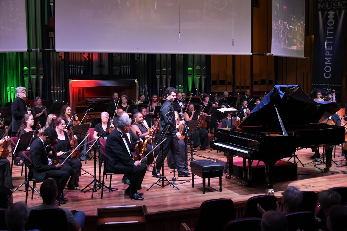 unisa's tweet photo. #UnisaMusicComp | The first classical performance of the night was delivered by finalist William Bracken from London.
@unisaradio
@unisamusicfound
#Unisa150 https://t.co/cSPb1gljkd