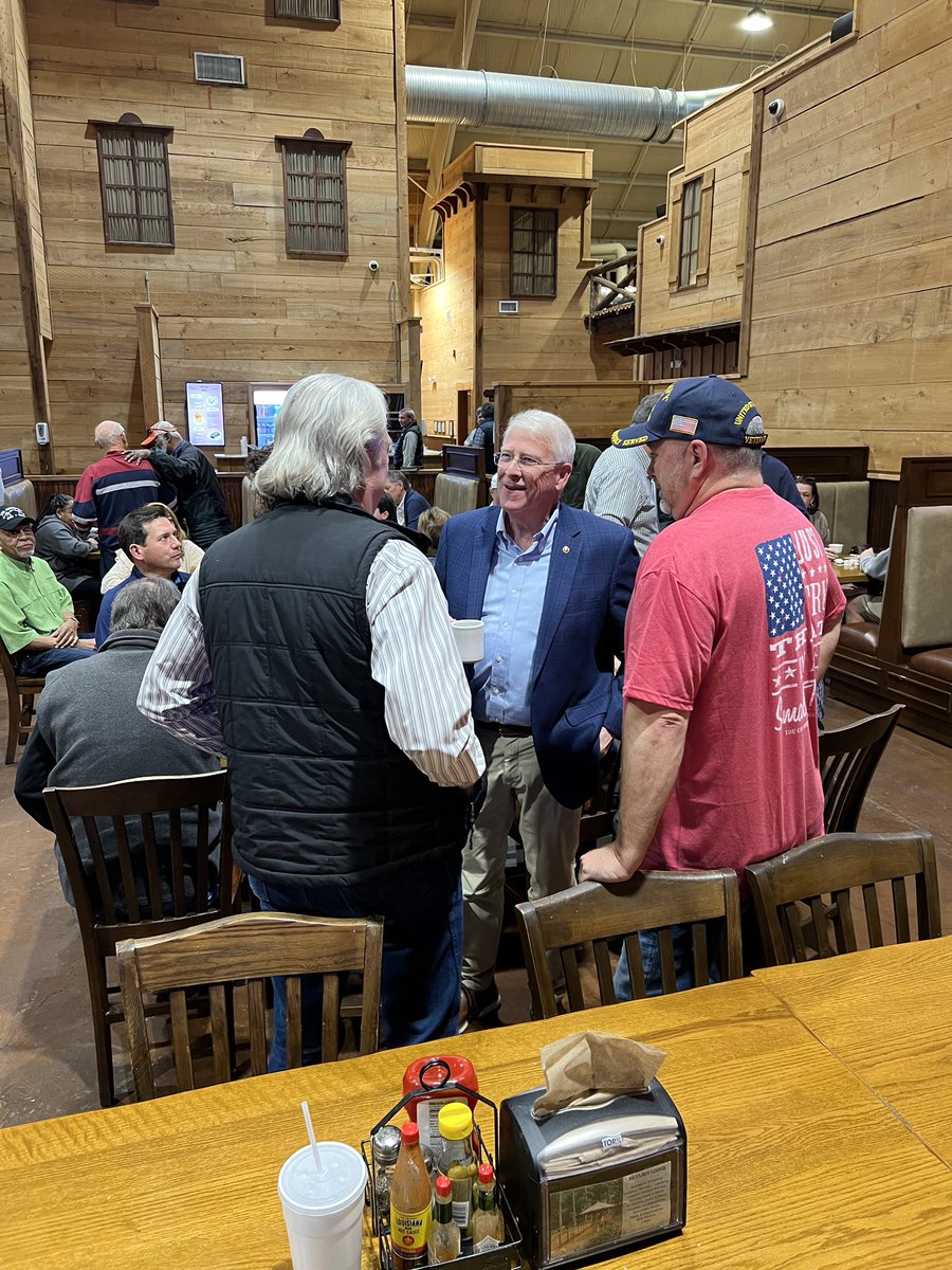 RogerWicker's tweet image. #TeamWicker was up bright and early at the Irl Dean breakfast in Rankin County this morning! I am humbled by the level of support that was shared with me. Remember to go vote on, or before, March 12!