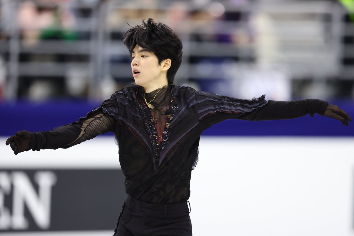 #4CCFigure #Shangai Men 🏆:
🥇Yuma Kagiyama
🥈Shun Sato
🥉Jun Hwan Cha

#yumakagiyama #shunsato #junhwancha 
#patinage #patinageartistique #figureskating #фигурноекатание #フィギュアスケート