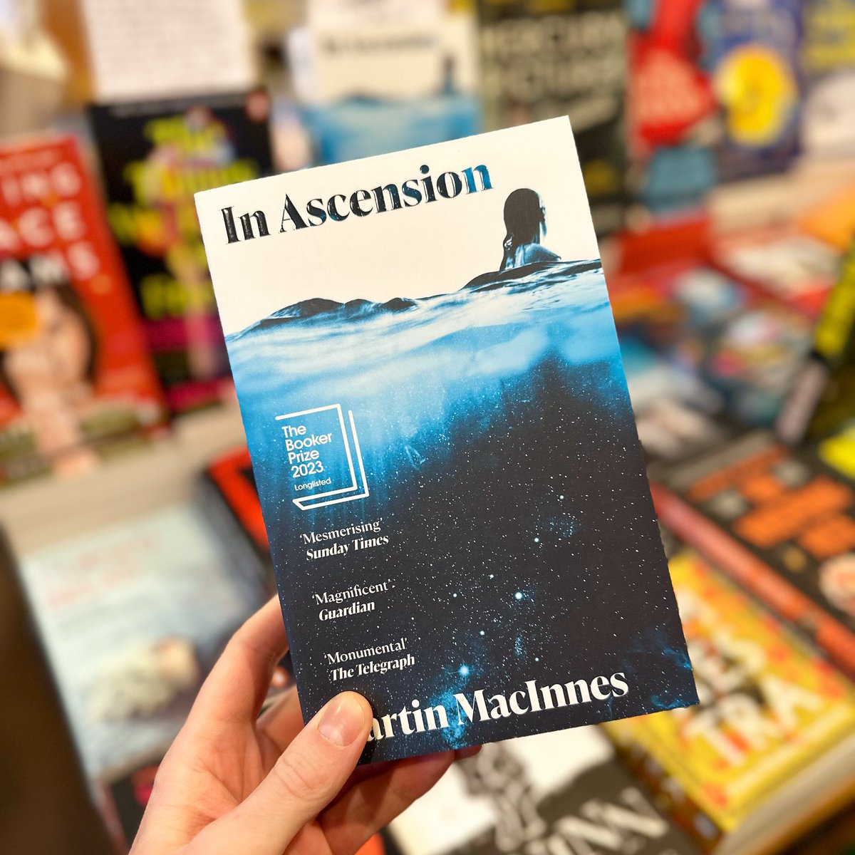 OptIndieBooks's tweet photo. “It’s this amazing fusion of great science-fiction ideas with beautiful wholesome prose and characterisation. I love that book... It’s a fantastic read.”
High praise from @Lighthousebks manager Jim & one of our #FeaturedFive of the week 📚
Available from all great bookshops! https://t.co/O8YnAu7lhC