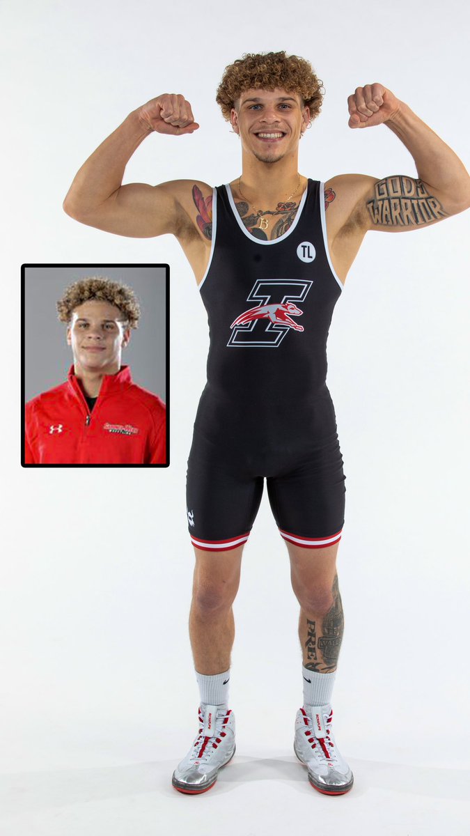 FRESHMAN YEAR ➡️ SENIOR YEAR

Blake has been such a fun addition to the squad this past year! <a href="/BlakeMulkey/">Blake Mulkey</a> 

#HoundsWrestling #AlphaDogs #OffTheChain